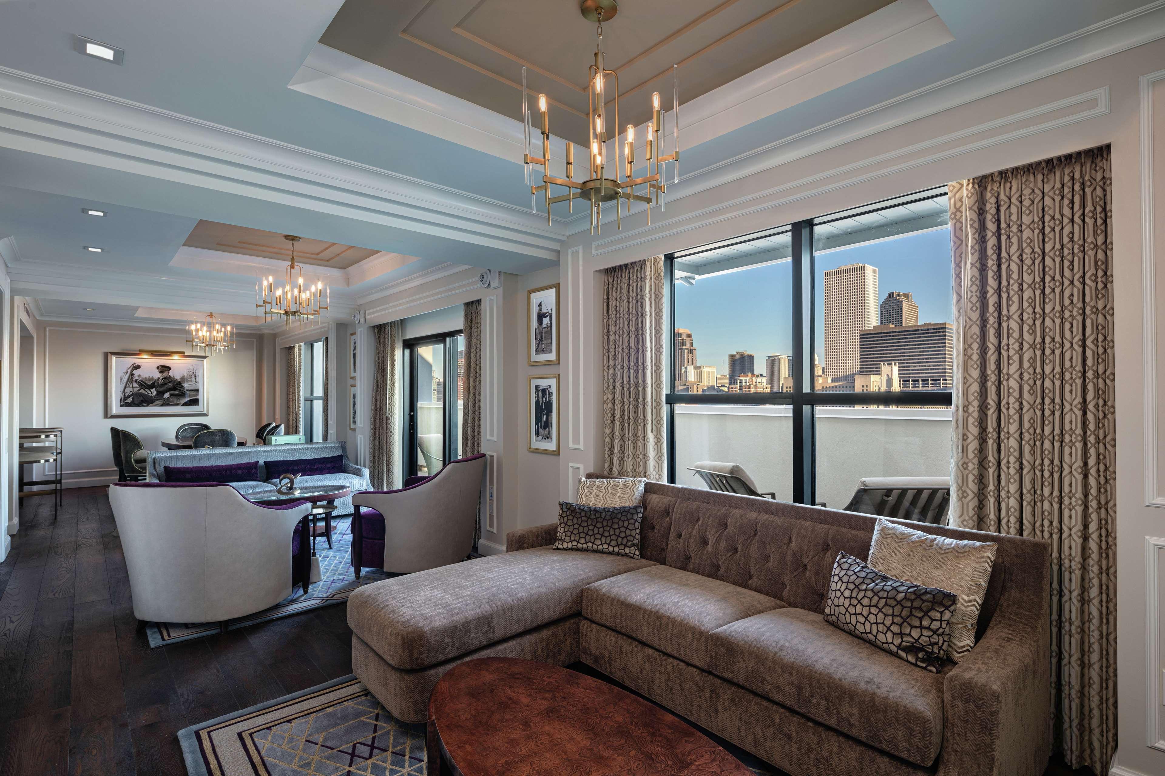 The Higgins Hotel New Orleans, Curio Collection By Hilton Dış mekan fotoğraf