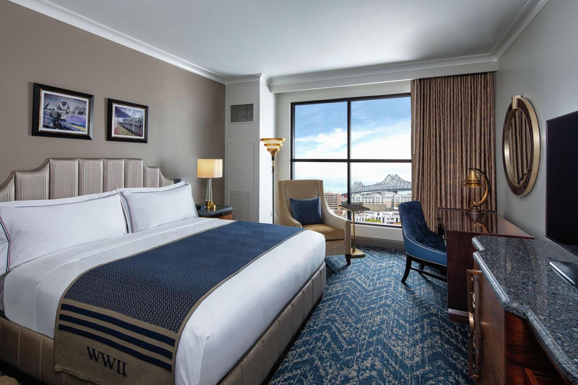 The Higgins Hotel New Orleans, Curio Collection By Hilton Dış mekan fotoğraf